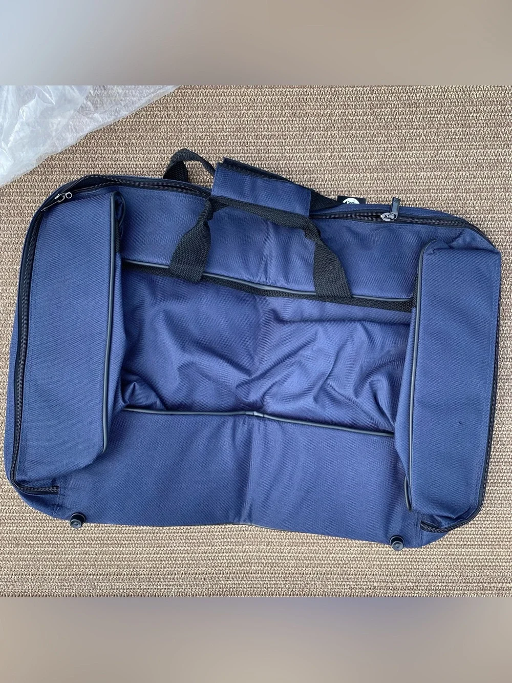 American Tourister Exclusive Corporate Promo Clamshell Travel Duffel Bag